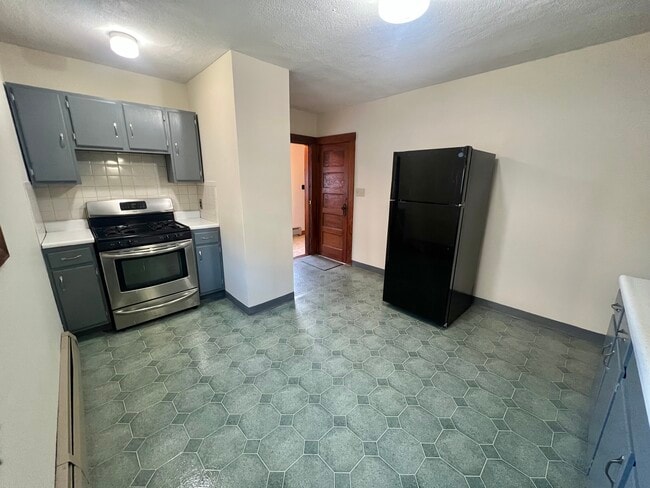 Photo - 28 Cornell St Unit 1