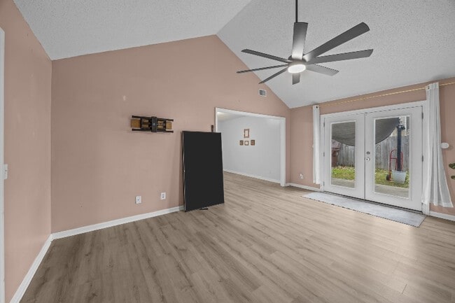 Photo - 1308 Markley Ct