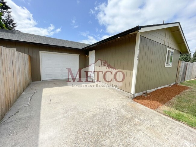 Building Photo - 16304 Unit 1192