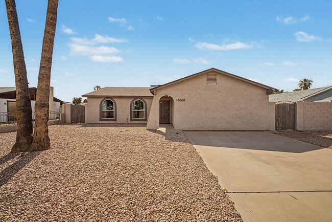Photo - 13608 N 41st Pl
