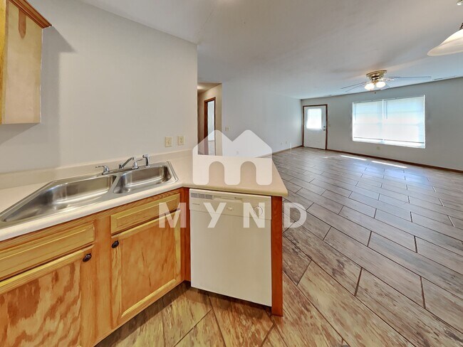 Photo - 1126 S Clifton Ave