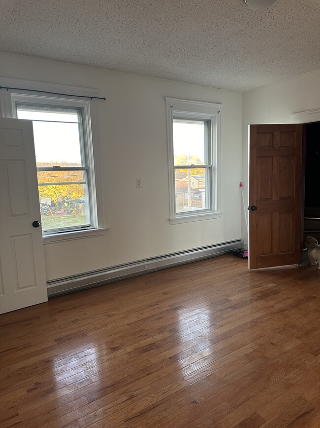 Dining area - 27 Baird Ave Apartments Unit Baird ave