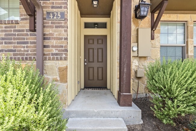 Photo - 429 Baby Bear Dr