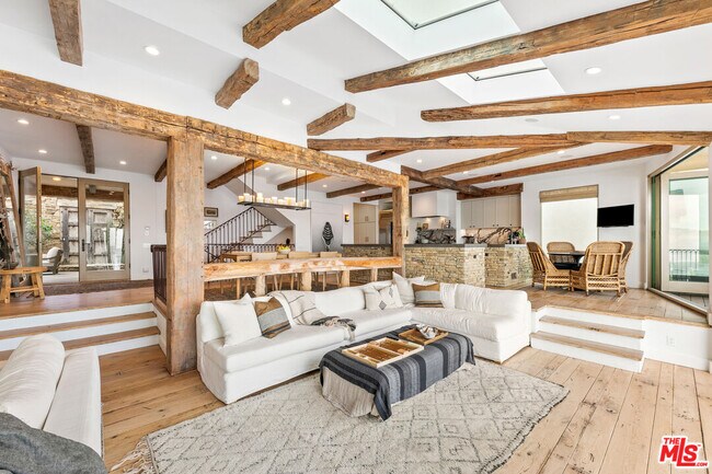 24920 Malibu Rd