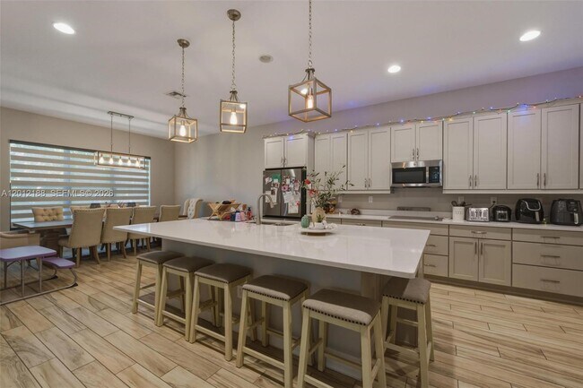 Photo - 8815 NW 37th Dr