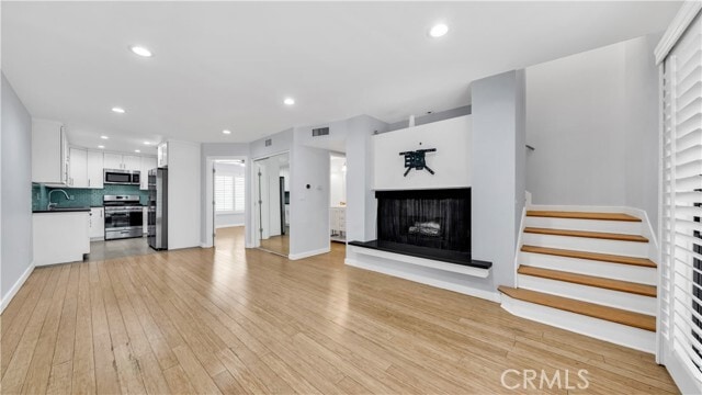 Photo - 7137 Shoup Ave