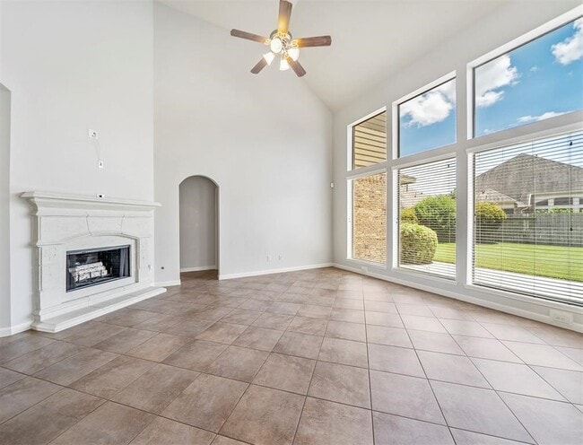 Building Photo - 26235 Salt Creek Ln
