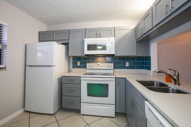 Photo - 142 NW 91st Ave Unit 104