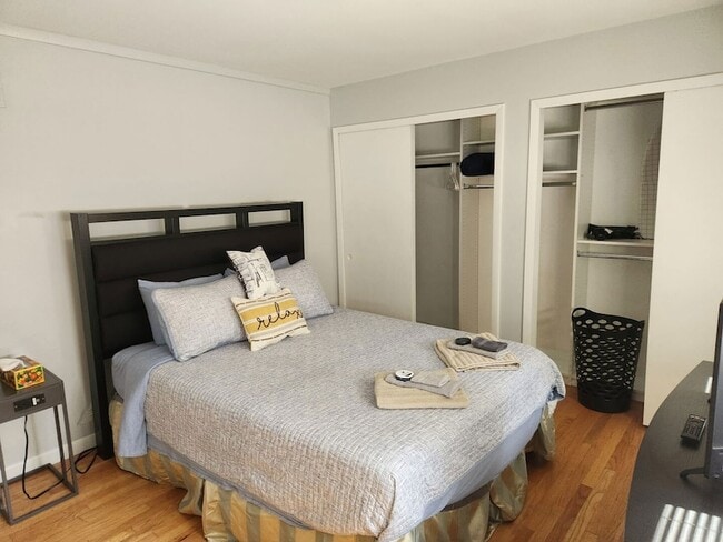 Photo - 368 Luella Ave Unit 2