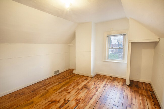 Photo - 307 Biddle Ave Unit 2