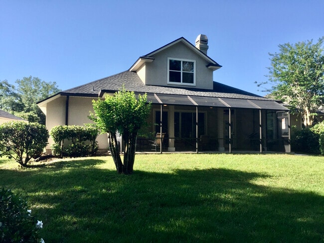 Photo - 1464 Barrington Cir