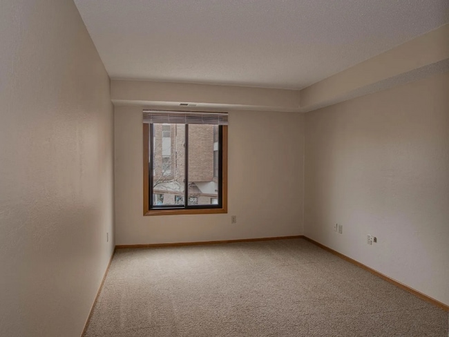 Photo - 2015 Central Ave NE