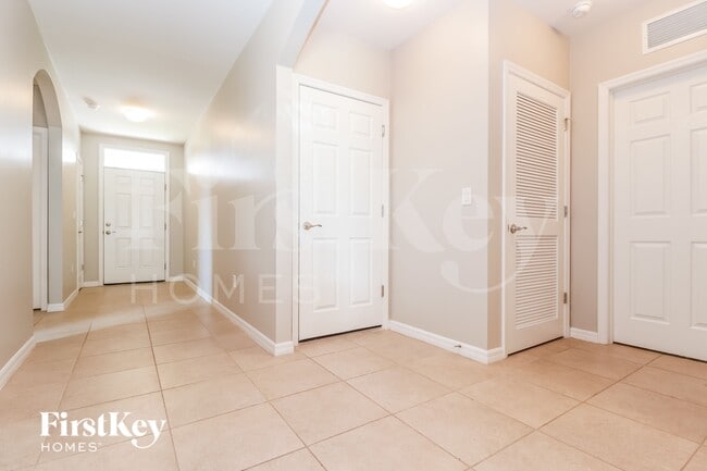 Photo - 710 SW 12th St