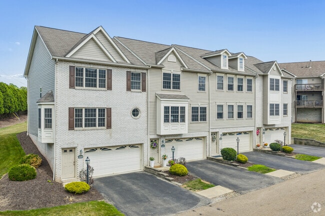 Building Photo - The Estates at Seven Fields