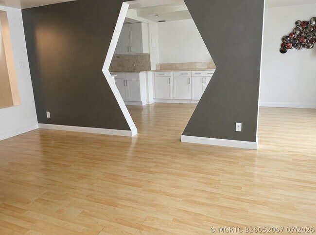 Photo - 3690 Inverrary Dr Unit 2Z