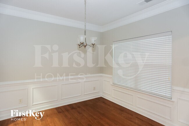 Photo - 2853 Island Point Dr NW