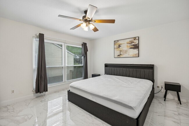 Photo - 2601 Augusta Dr Unit 14