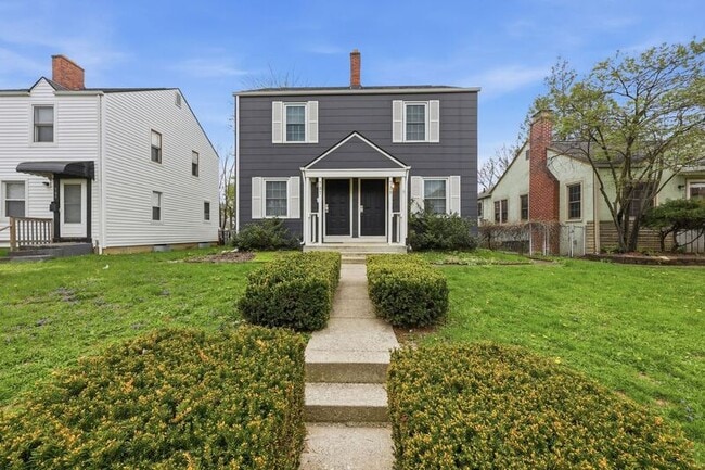 Building Photo - 735 E Mithoff St