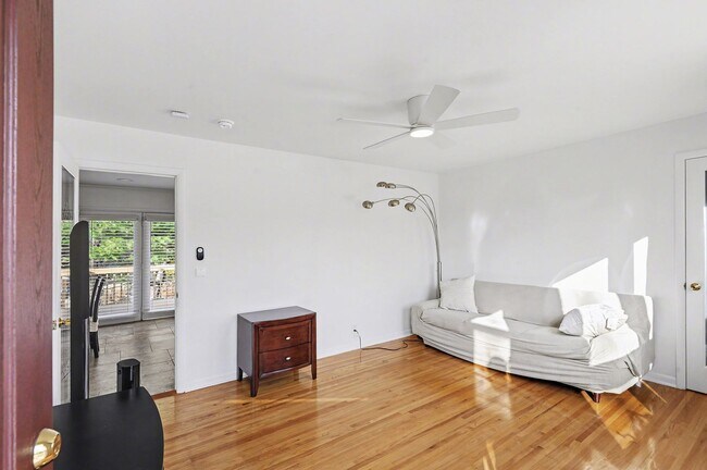 Photo - 3 Bedroom, 2 Bath, 2-car garage-