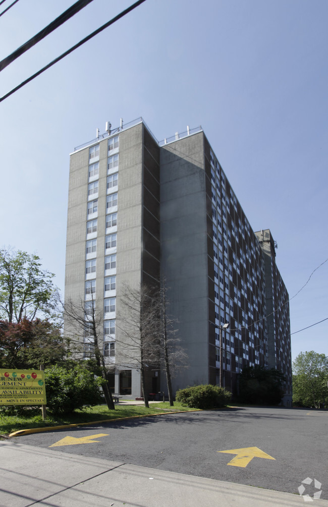 Luther Towers (55+) - Luther Towers (55+) Apartments