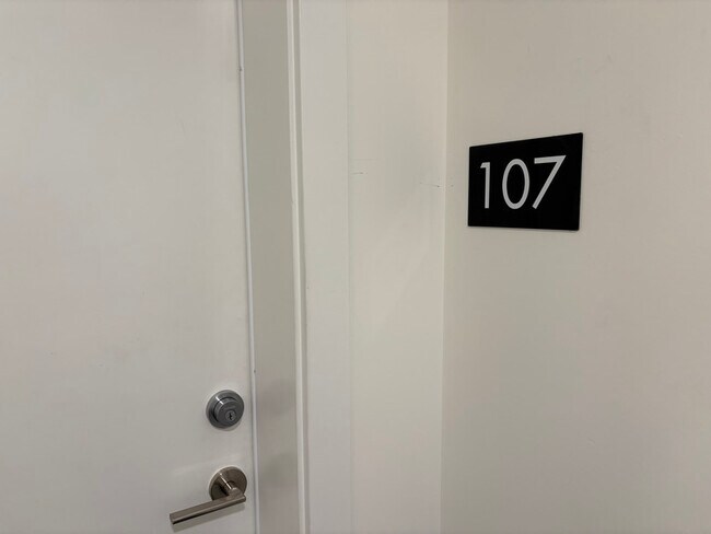 Photo - 1036 Coronation Ave Unit 107