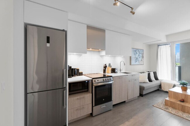 Photo - 251 Jarvis St Unit SI ID1403797P