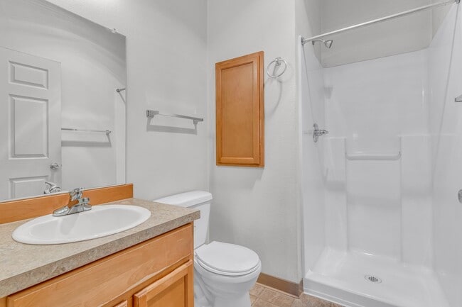 Photo - 12231-12239 SE Bush St Unit 77