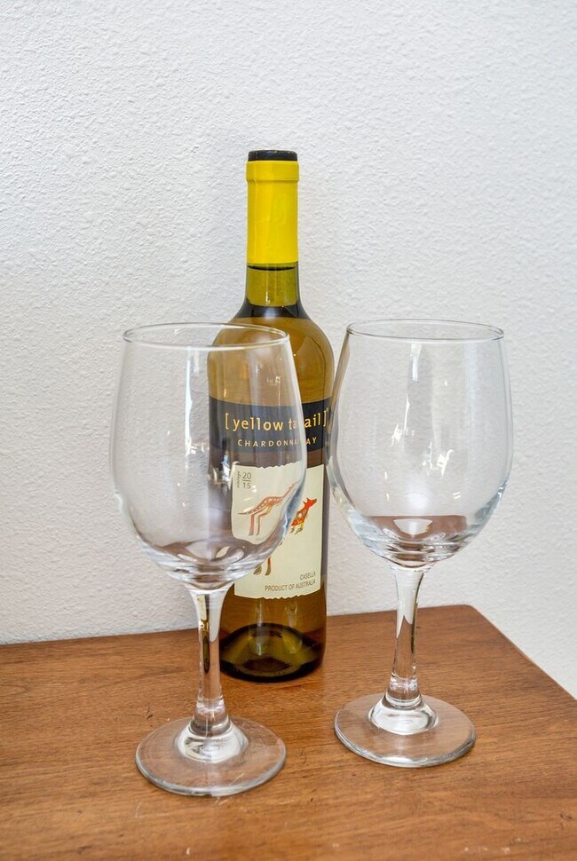 Photo - 3 Bedroom Home for rent in Des Moines, IA Unidad 2515 E. 37th