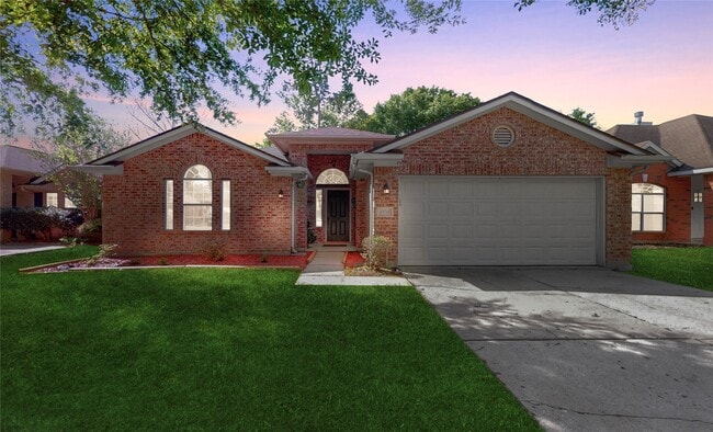 Photo - 6014 Knollwood Tr