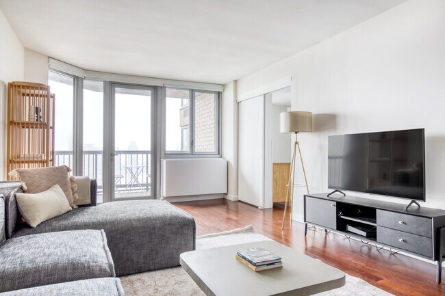 401 E 34th St Unit SI FL28-ID2298