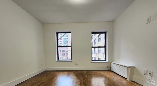 Building Photo - 304 E 49th St Unit 4B Rental