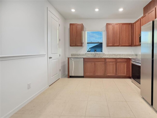 Photo - 6502 Rover Wy