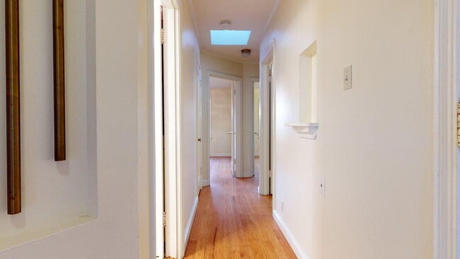 Photo - Flexible 4BD/3BA Home w/ Bonus Private Suite – Steps to Taraval Shops