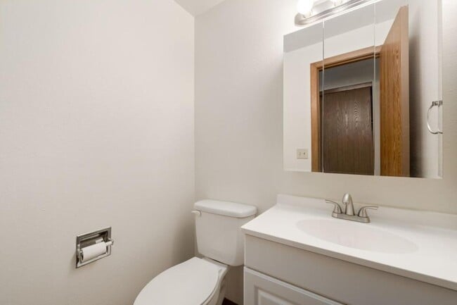 Photo - 1804 Lily Pl