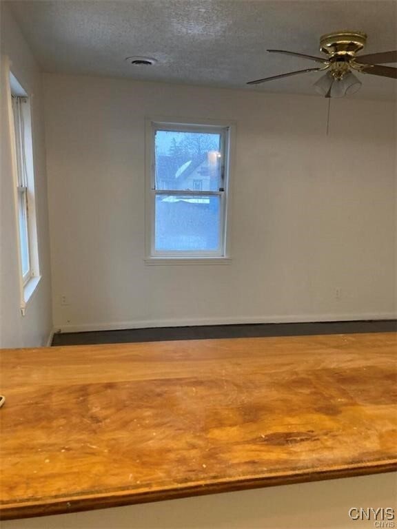 Photo - 318 Stone St