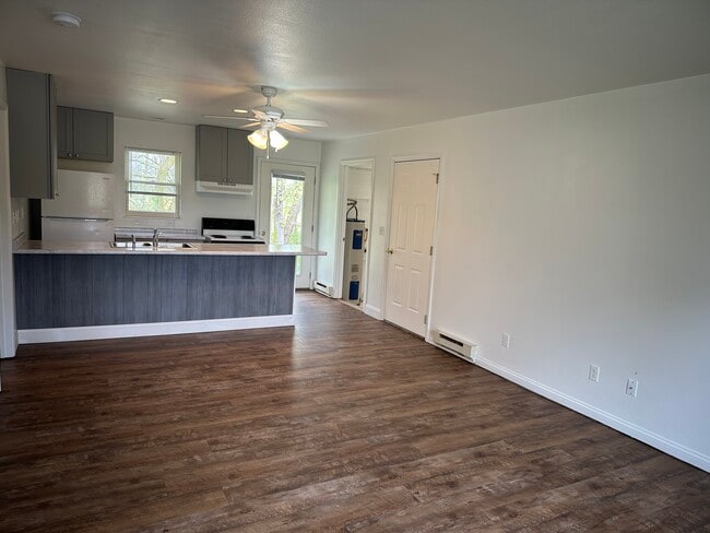 Photo - 401 Clearfork Dr Apartment Unit 401