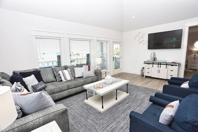 Photo - 939 Palm Ridge Dr Unit ID1223249P