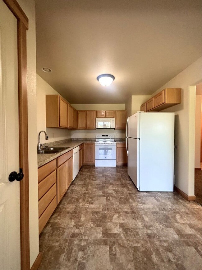 Photo - 314 5th Ave W Unit 314 5th Ave