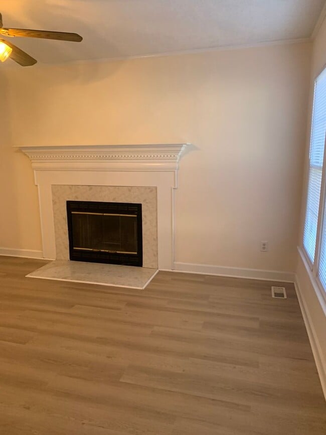 Photo - CHARMING 3 BEDROOM WITH DOWNSTAIRS PRIMARY SUITE- 717 St.Catherines~3 brm 2.5 bath~wood burning f...