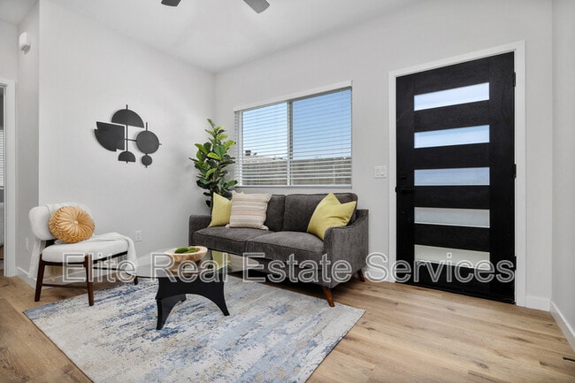 3315 Clairemont Mesa Blvd