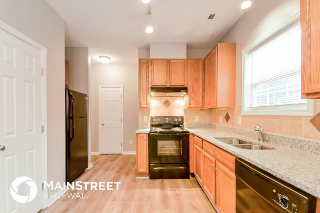 Photo - 4102 Lady Slipper Ln