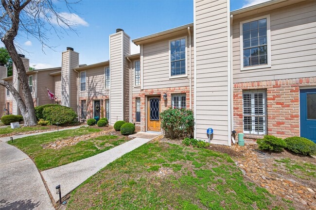 Photo - 6700 Richardson Rd Unit 305