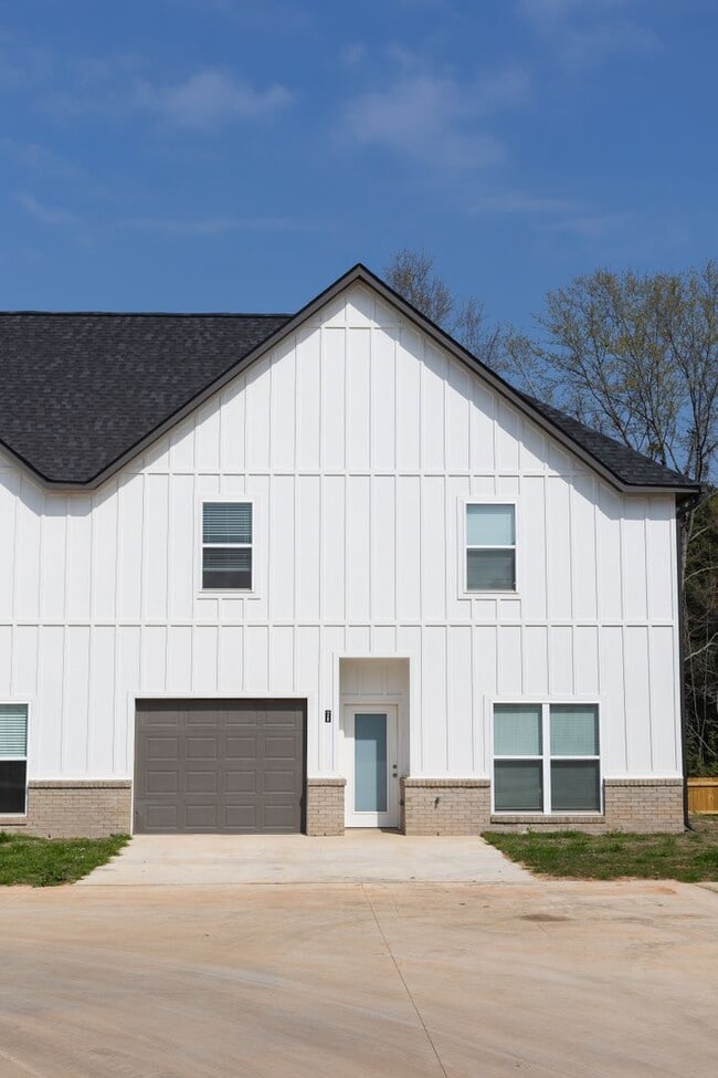 Photo - North Pecan Townhomes