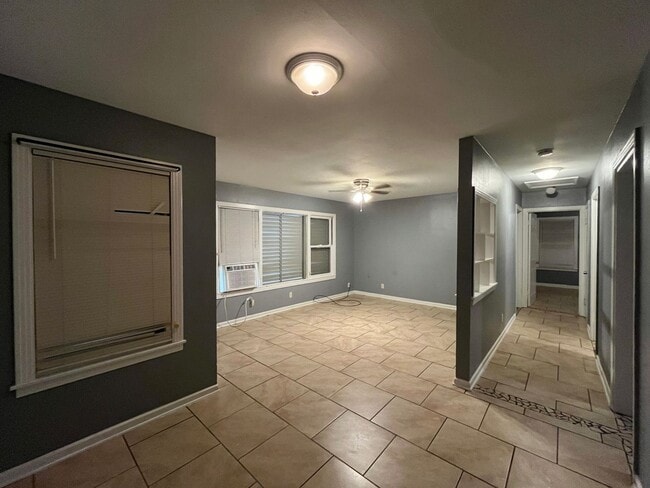 Photo - 2 bedroom 1 Bath Central City