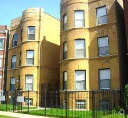 Building Photo - 5735 S Calumet Ave Unit 3W Rental