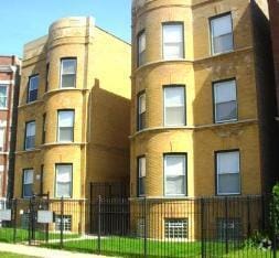 Building Photo - 5735 S Calumet Ave Unit 2W Rental