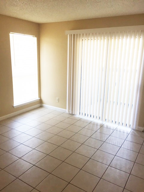 Building Photo - Parkview Apartments