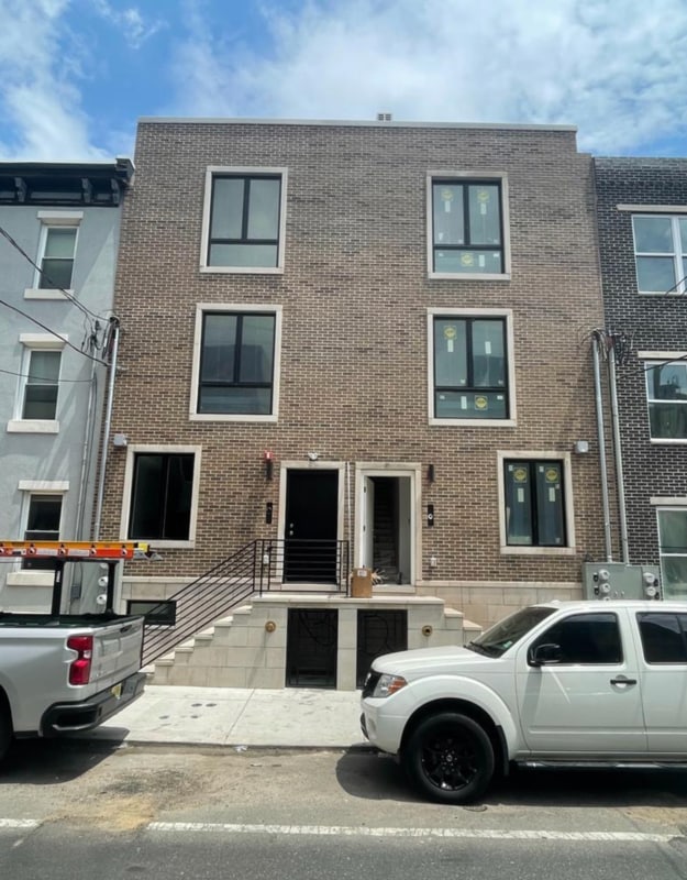 Building Photo - 1123 S 20th St
