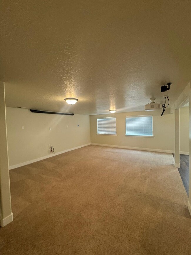 Photo - 1109 W Meridian Dr