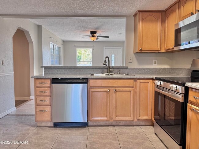 Photo - 1702 Carolina Ave